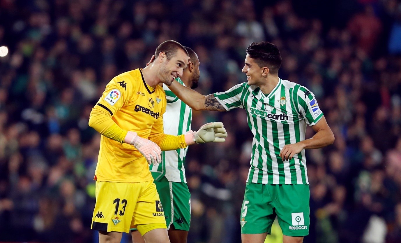 九游互动体验-包含西甲集结日走向成谜，阿斯顿维拉扳平良机，话题不断，临场指挥获称赞的词条